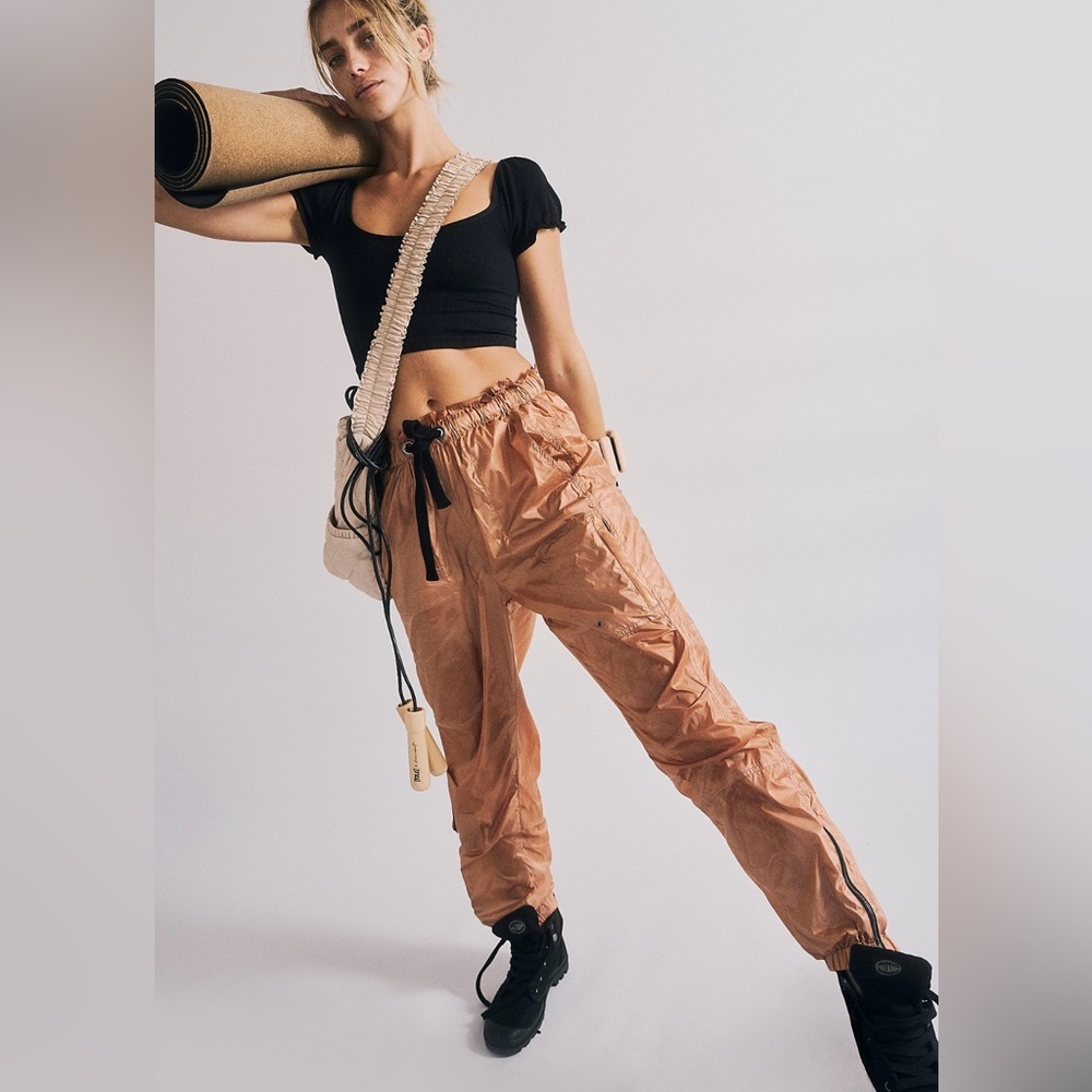 Free People Movement Back to the Future Parachute Zip Hem Pants Sz Large Copper